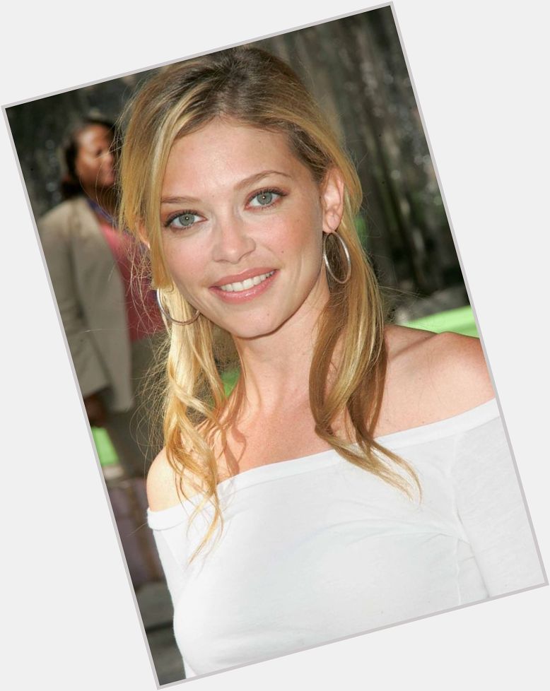 Happy birthday Amanda Detmer 