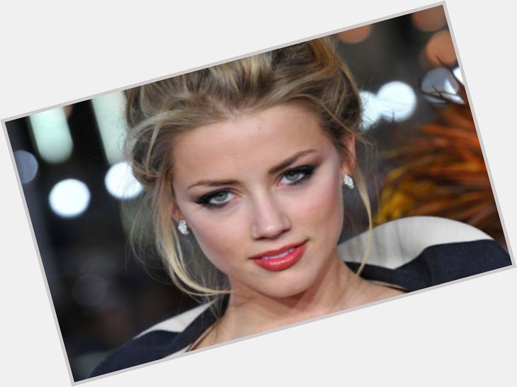  Premiere.fr: Happy Birthday... Amber Heard : l\actrice bombesque en 25 clichés sexy 