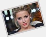 Happy Birthday Amber Heard : l\actrice bombesque en 25 clichés sexy
  