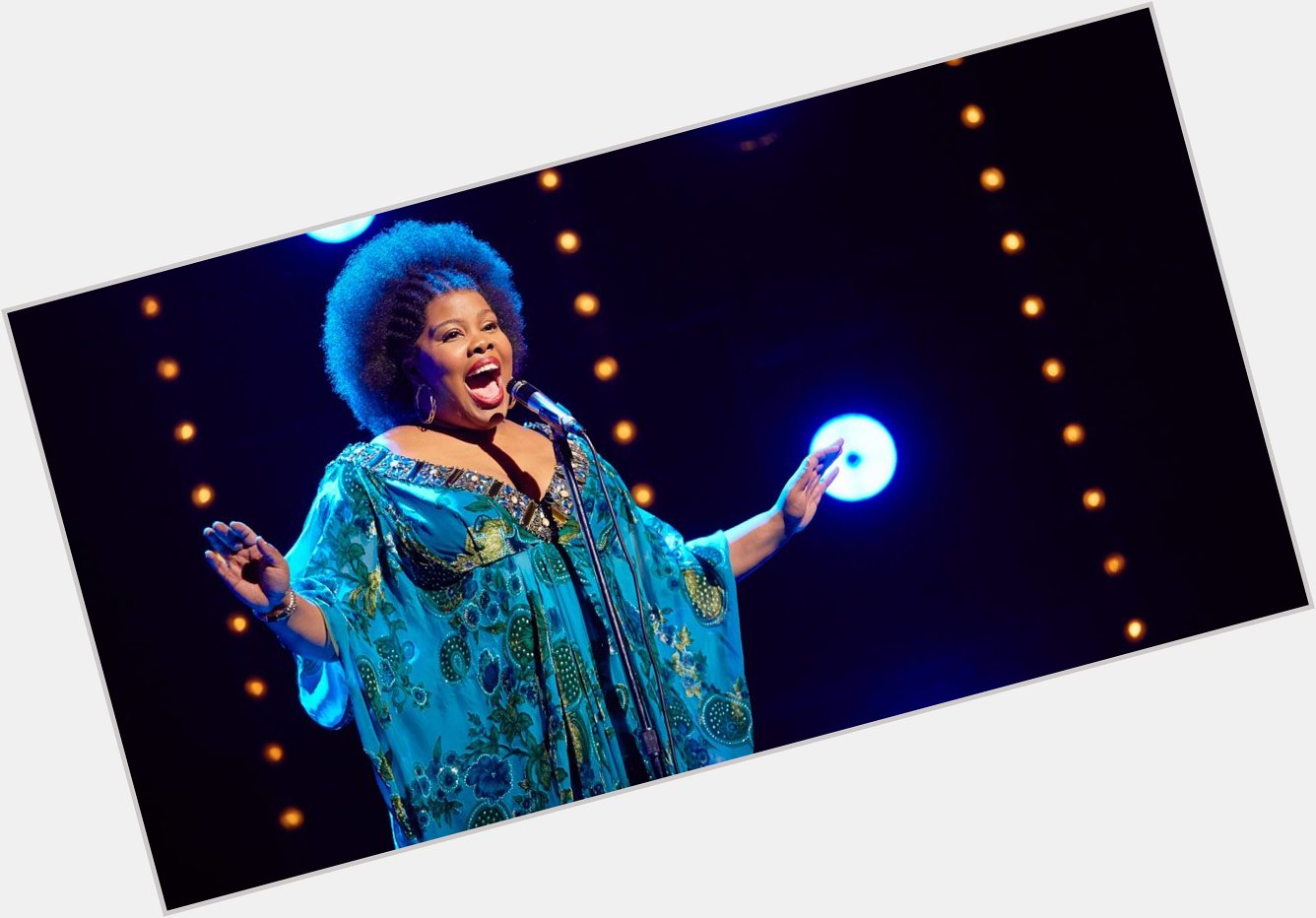 Happy birthday to the one and only Amber Riley! Click here see her in Dreamgirls  