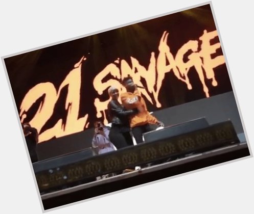 Issa Ballad: 21 Savage Sings Happy Birthday To Amber Rose  via  