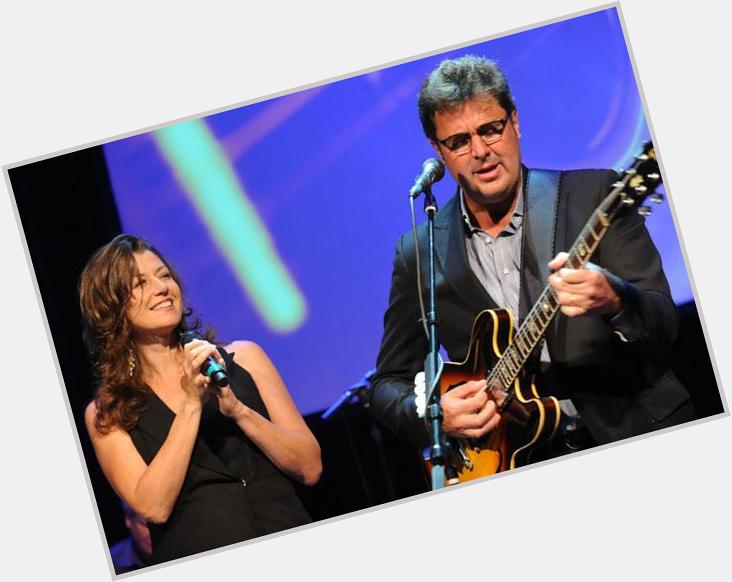 We would like to wish Nashvilles own, Amy Grant, a Happy Birthday!

Here she is pictured w/ her husband, Vince Gill 