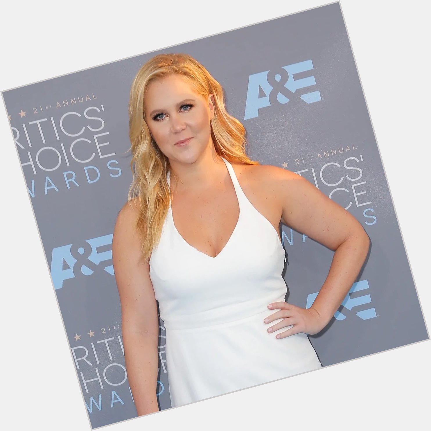 Happy 40th Birthday to stand-up comedian and actress, Amy Schumer! 