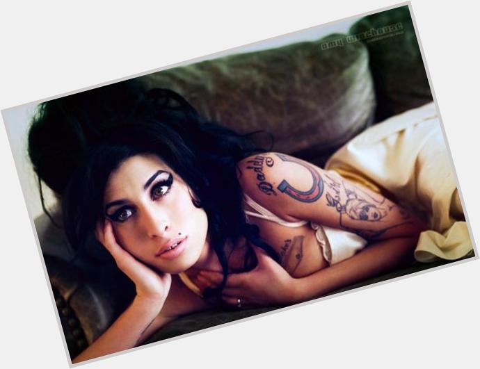 Happy birthday to one of my favorite artists, Amy Winehouse. RIP love & miss you 