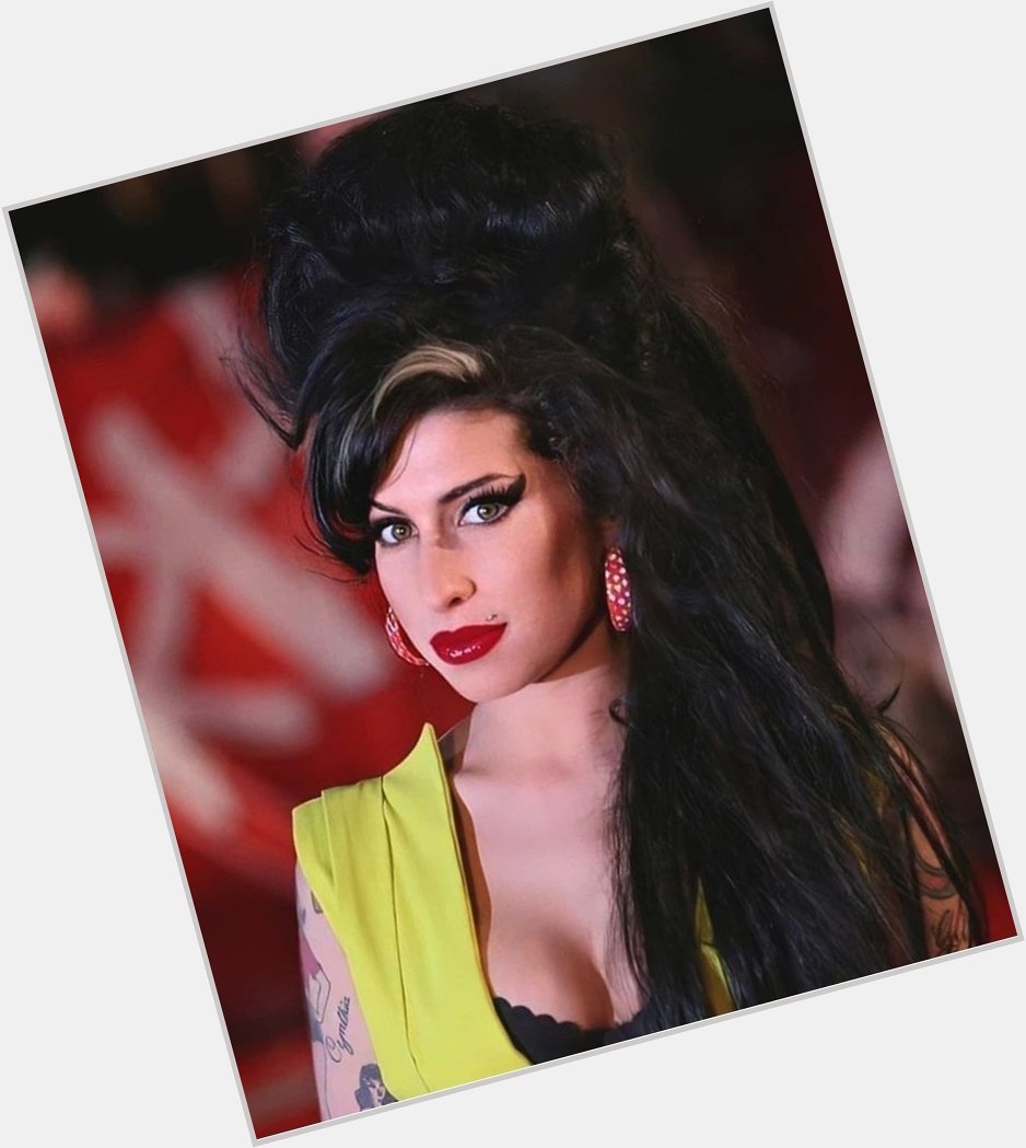 Hoje é o Dia Da Diva do Jazz 

Happy Birthday Amy Winehouse 
