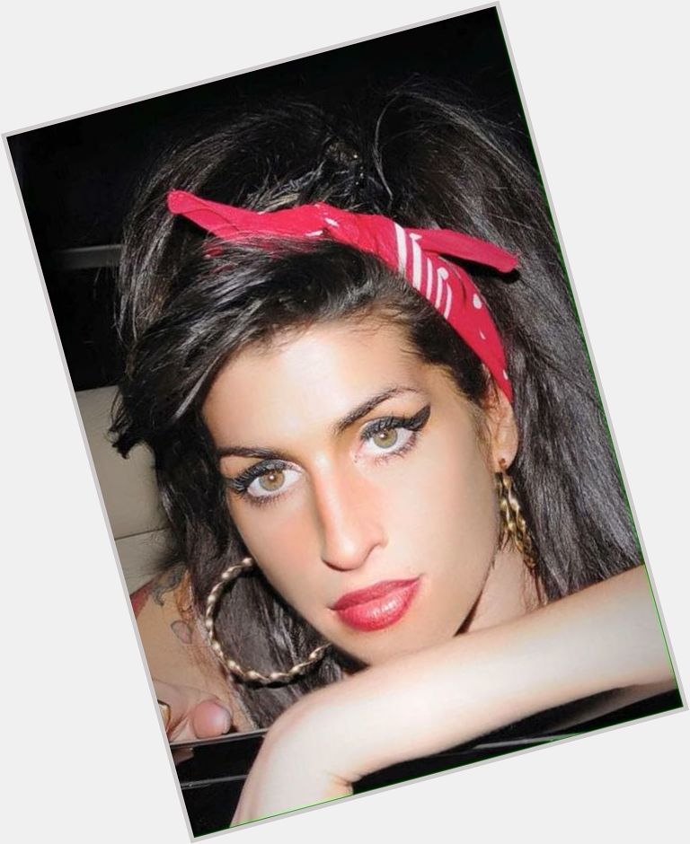 Happy birthday to the late Amy Winehouse 