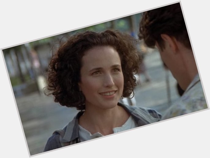 Happy birthday Andie MacDowell. Her charm in Four weddings and a funeral seems inmarcesible. 