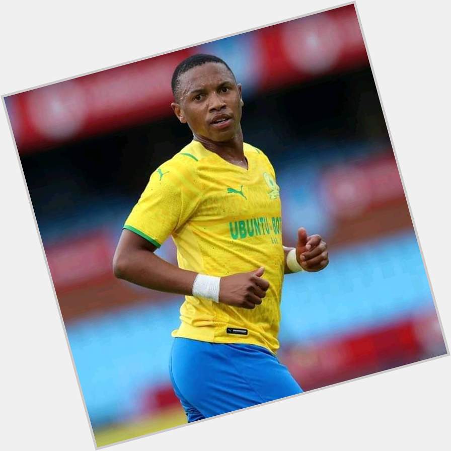 TjoviTjo, happy birthday to Andile Jali Sundowns middle fielder, stay safe always, enjoy your special day 