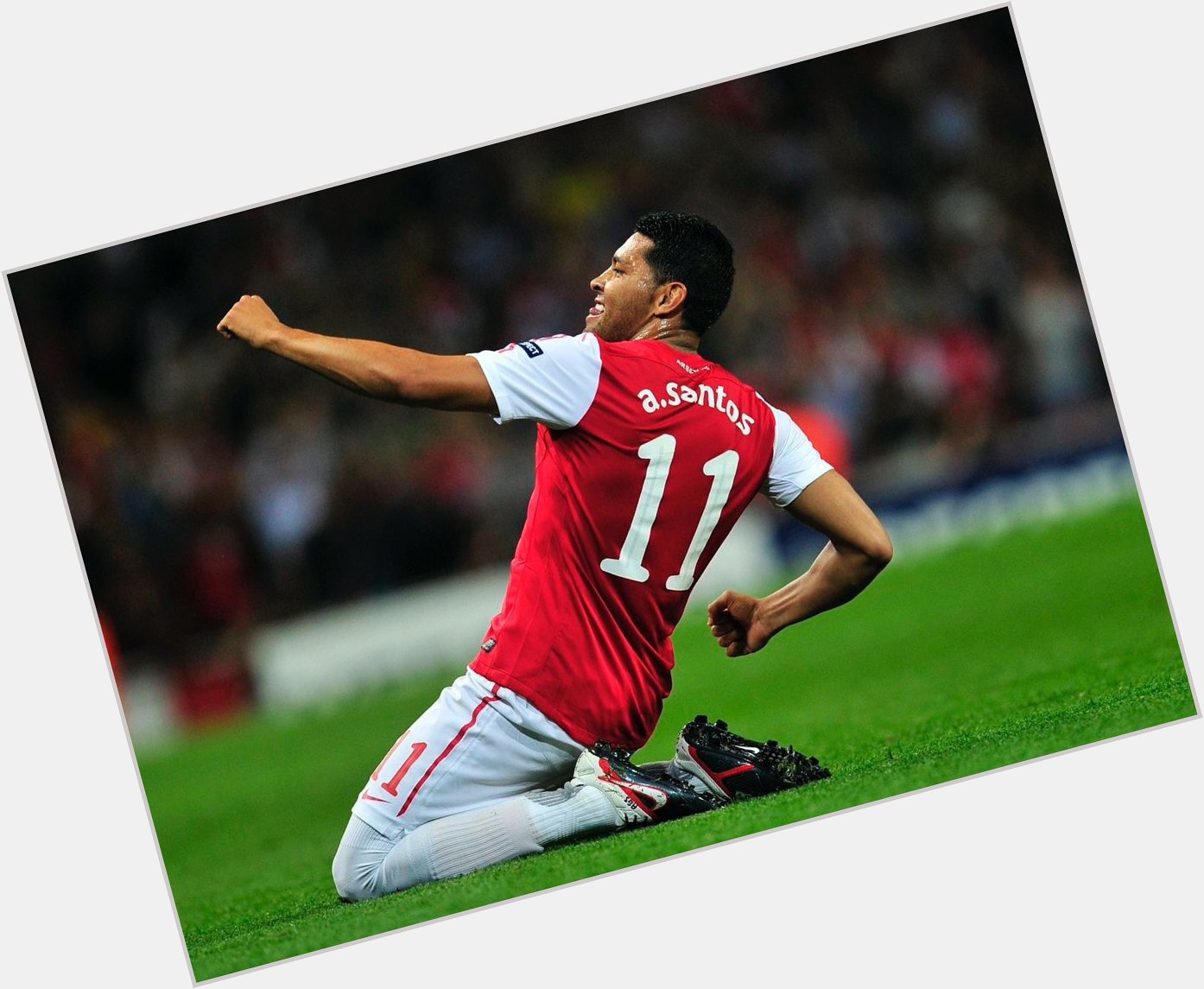 Happy Birthday to former Arsenal defender Andre Santos, who turns 35 today! 