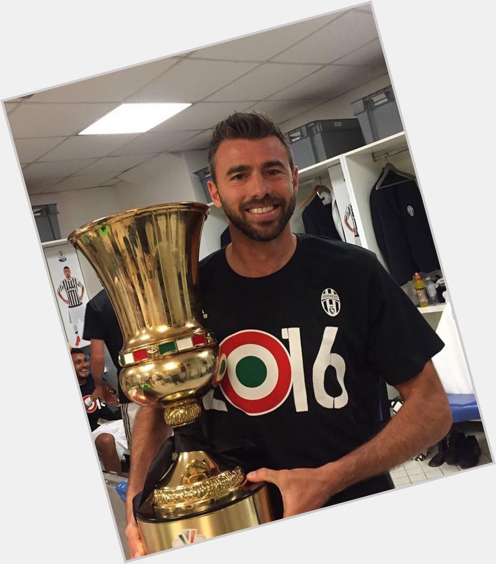 Happy birthday to one your legends retiring end of this season, Andrea Barzagli 