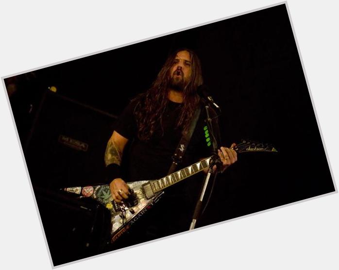 Happy Birthday to Andreas Kisser guitarrista de "SEPULTURA" tuve la suerte de verlos en vivo en un par de ocasiones. 