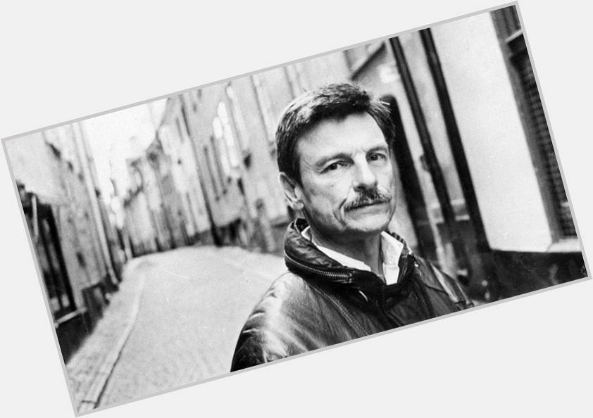 Happy birthday Andrei Tarkovsky. In my book he s prolly objectively the best filmmaker to ever do it. 