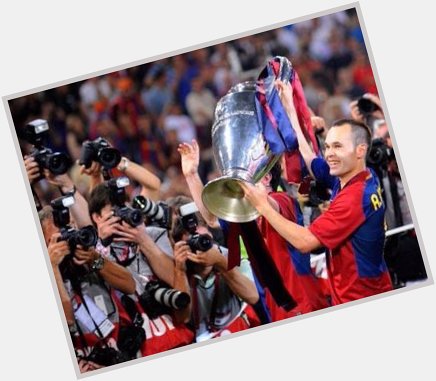 Happy birthday Andres Iniesta!! One of the greatest footballers ever..     