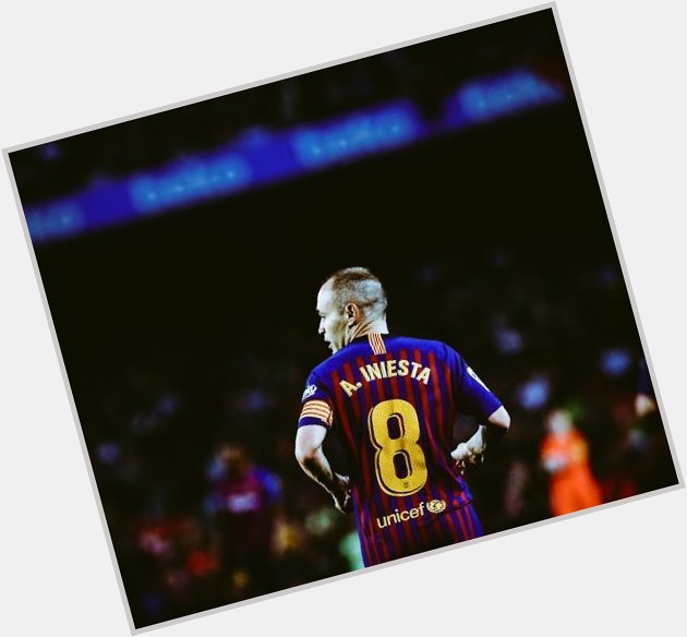 Happy Birthday to one of my favourite and best midfielders to ever play the beautiful game 
Andrés Iniesta. 