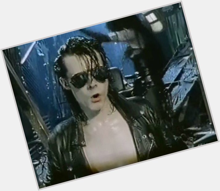 Happy birthday to this goth king, the amazing Andrew Eldritch. 