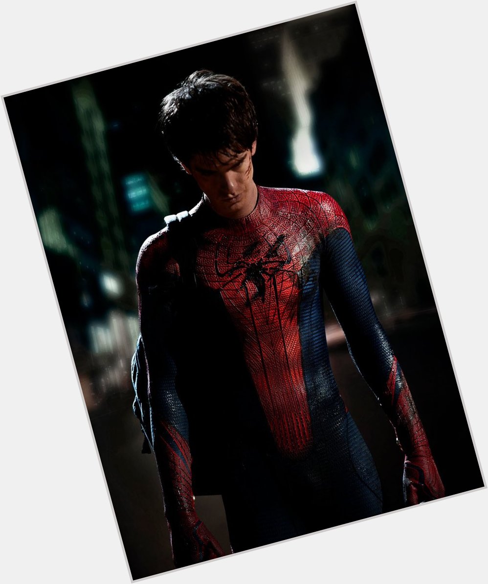Happy birthday to an incredible actor and the Best spider-man Andrew Garfield 