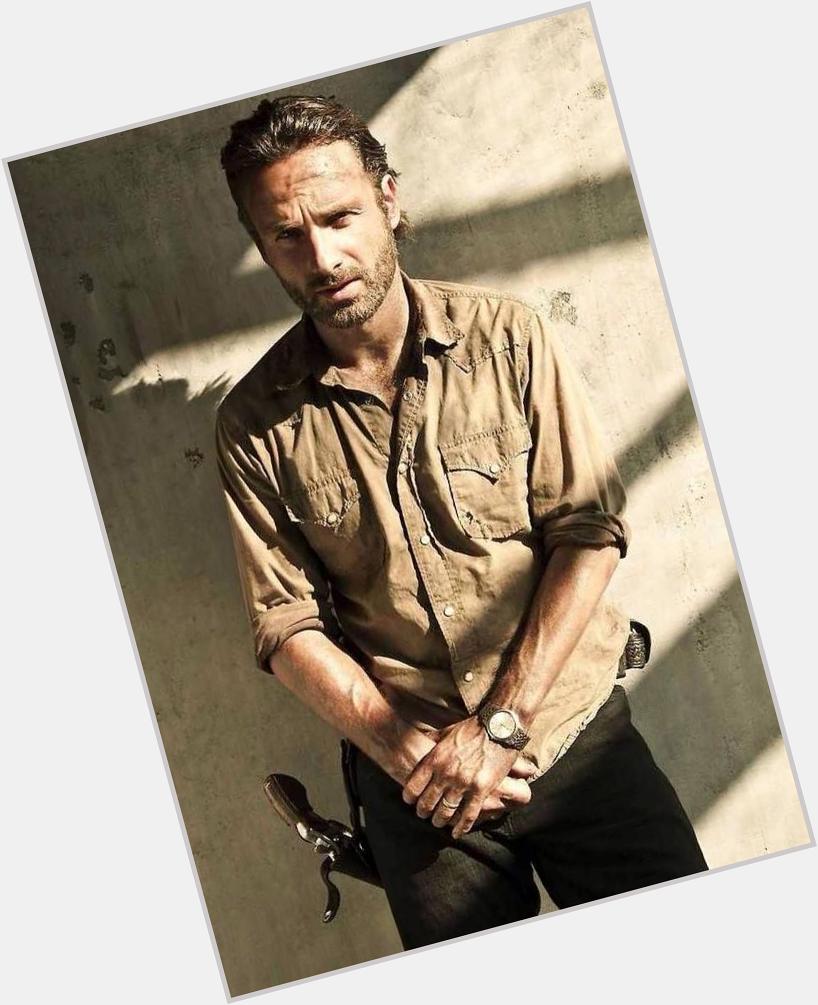  happy birthday to the wonderful Andrew Lincoln:) 