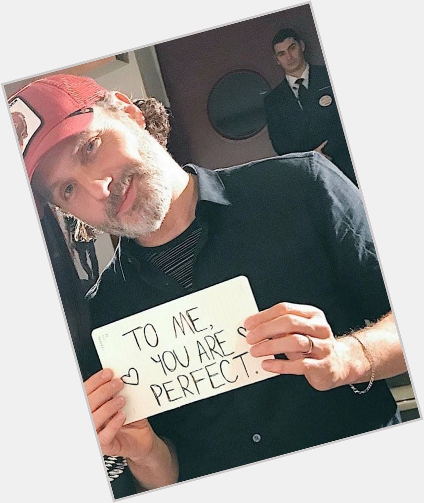 HAPPY BIRTHDAY TO ANDREW LINCOLN!
I LOVE U SO SO MUCH
48 