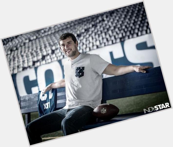 Happy birthday to the Andrew Luck! My fellow book lover is 25. 