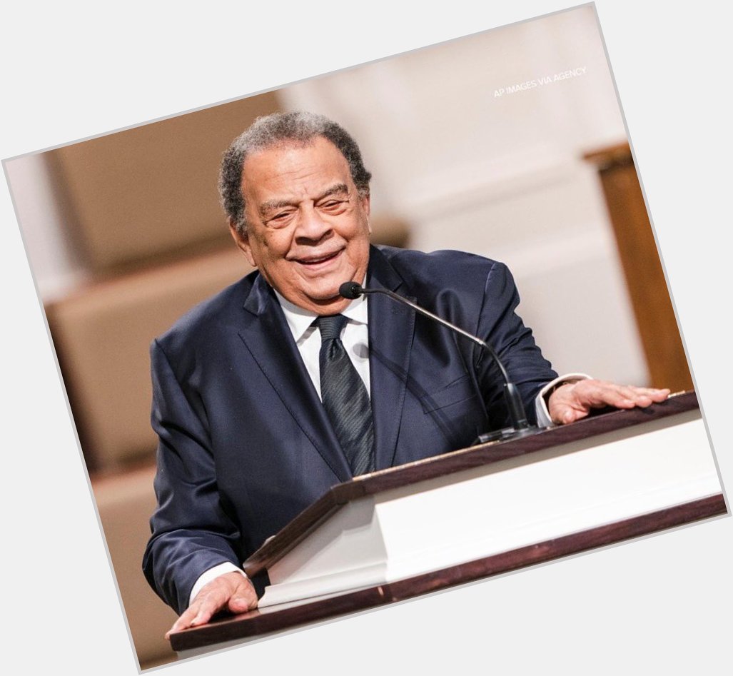Happy birthday to former Atlanta mayor, civil rights icon and US Ambassador Andrew Young. 90 years young 