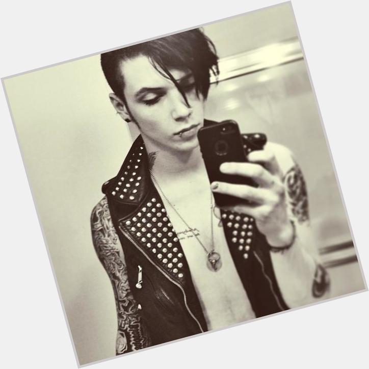Happy birthday to the extremely talented and gorgeous man that is Andy Biersack 
