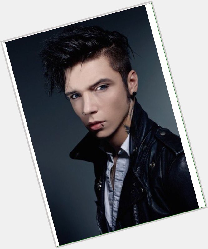 Happy birthday to the best person in the world Andy biersack hope you have a great day        