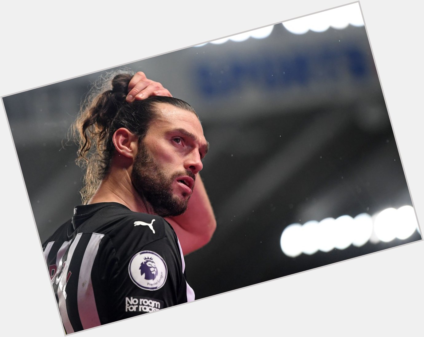  Happy birthday to forward Andy Carroll.

Sum up his second spell on Tyneside in 3 words. 