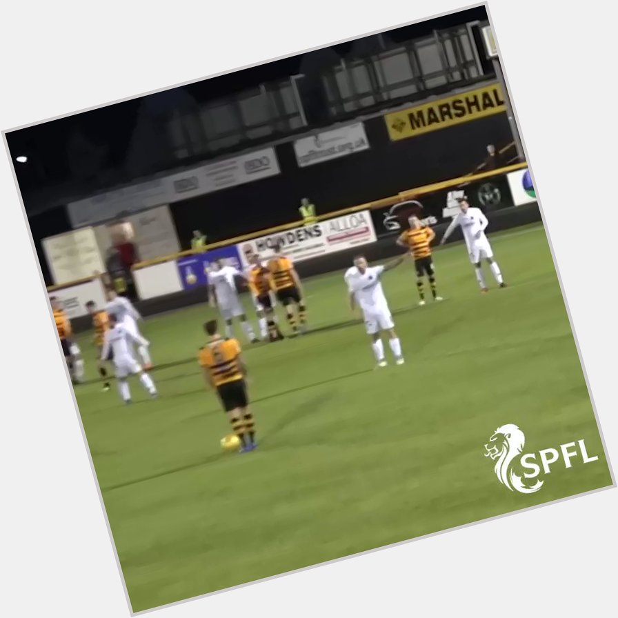 Happy Birthday Andy Graham! Here he is, nodding past United for the Wasps!  | 