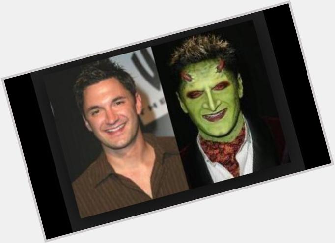 Happy Birthday to the late,Andy Hallett. That man had a voice on him, that beautifully complimented his acting. RIP. 