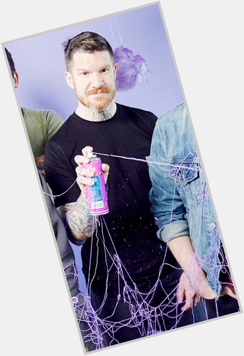 HAPPY BIRTHDAY ANDY HURLEY!!!!!!! A man of chaos and talent 