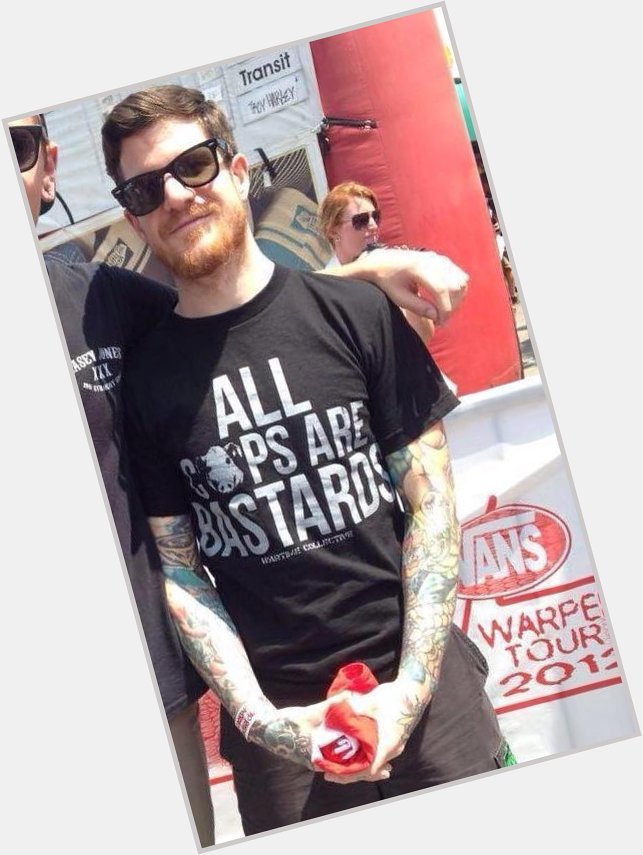 These are obviously old photos but happy birthday andy hurley on some serious king shit, my biggest inspiration 