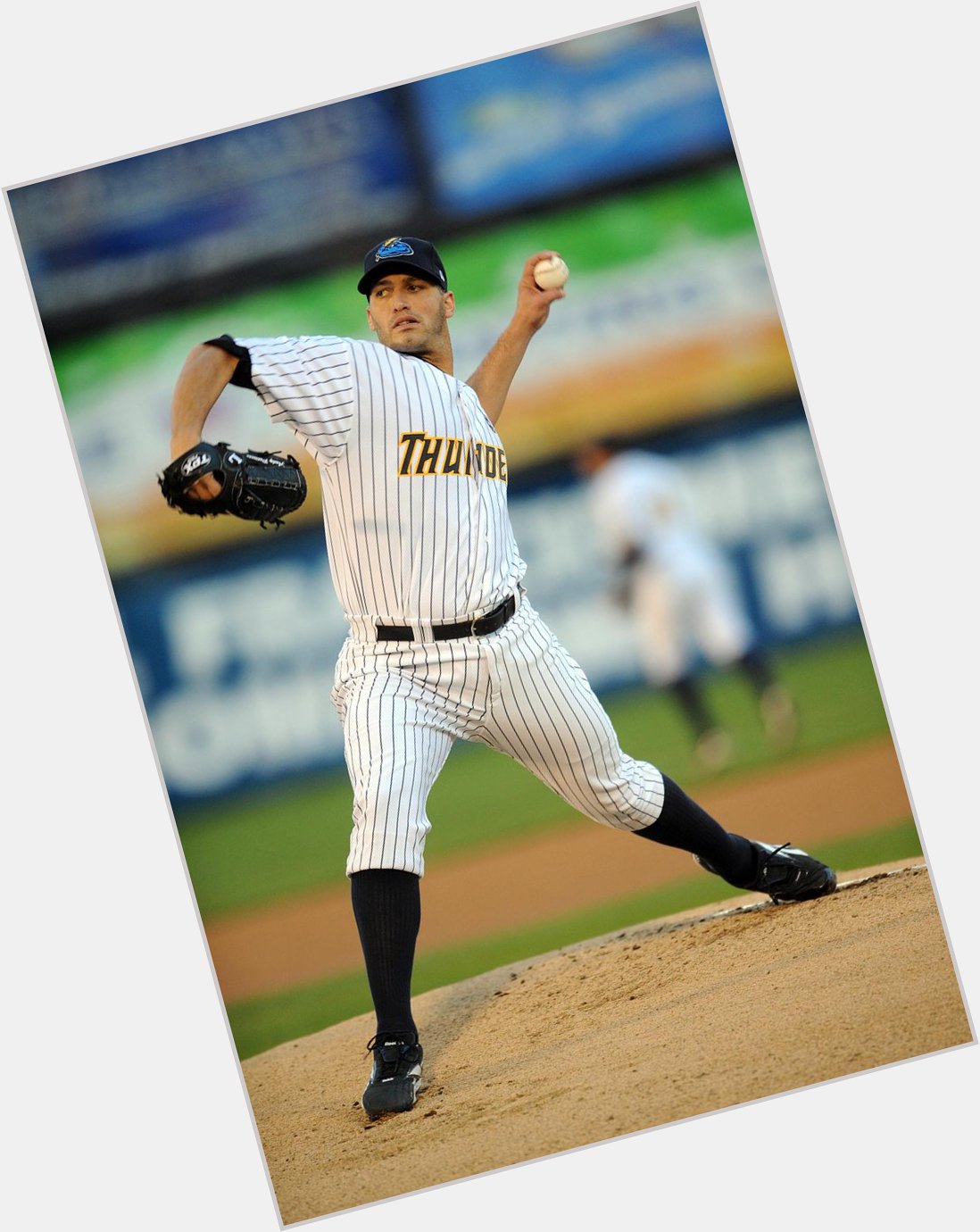 Happy Birthday to a great Yankee... Andy Pettitte.  He pitched for us in 2010 and again in 2012. 