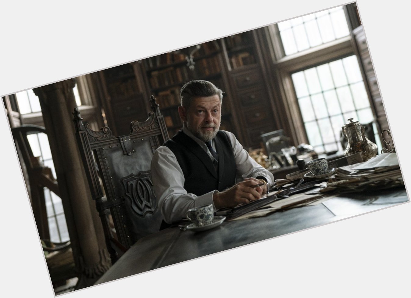 Happy birthday to the man who can do it all! Cheers to actor, director, producer and innovator, Andy Serkis! 