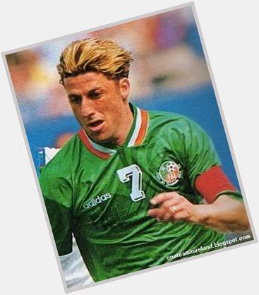 Happy Birthday former Captain Andy Townsend, 52 today! 70 caps/7 goals in green. \"We,them,us\" apart, always committed 