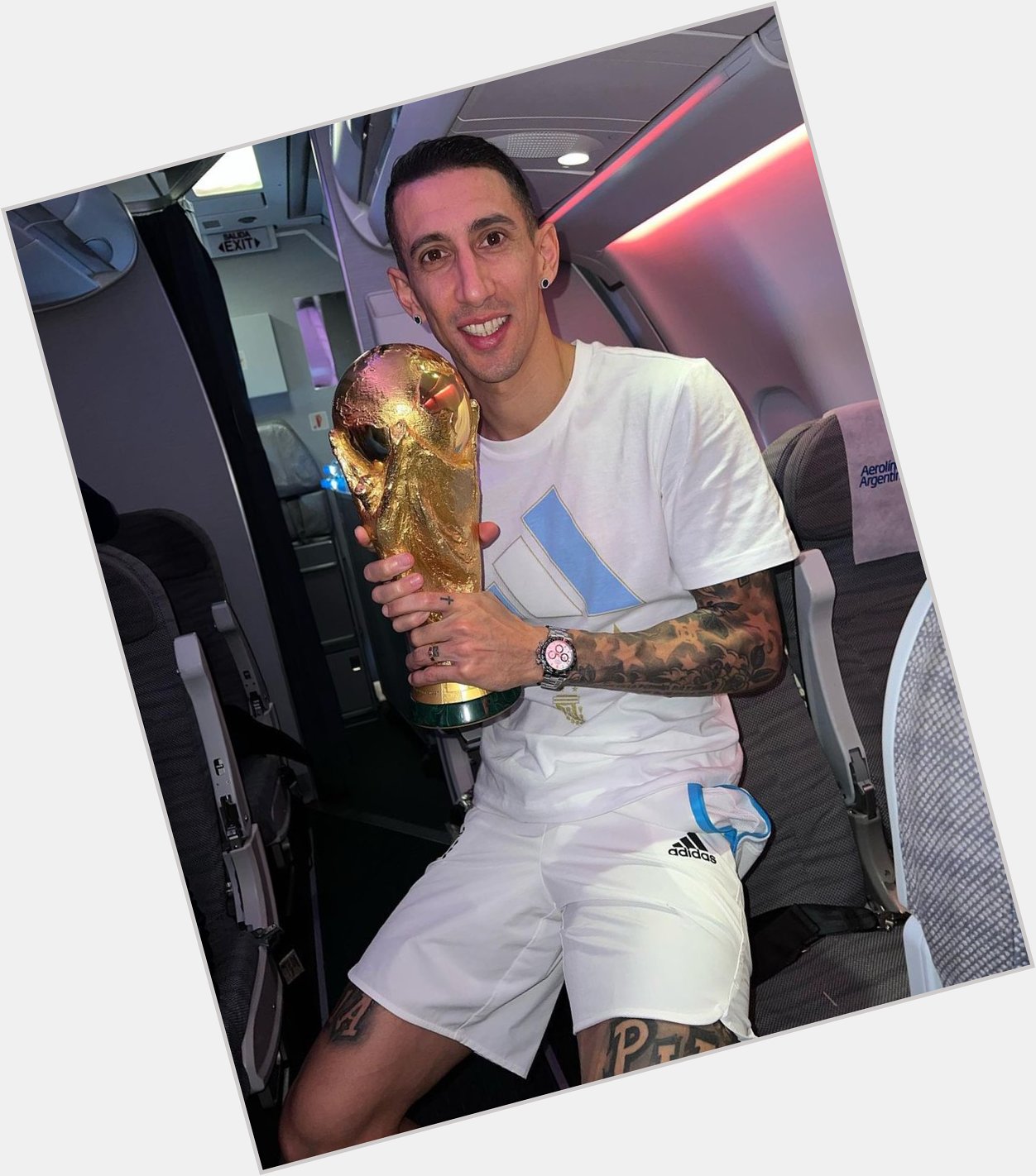 Happy birthday to World Cup winner, Ángel Di María who turns 35 today  