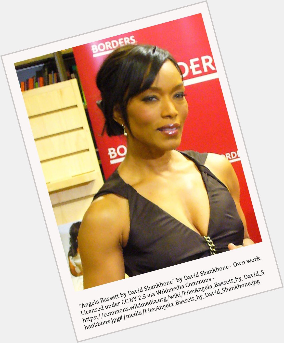 Happy birthday to the gifted actress, Soror Angela Bassett! 