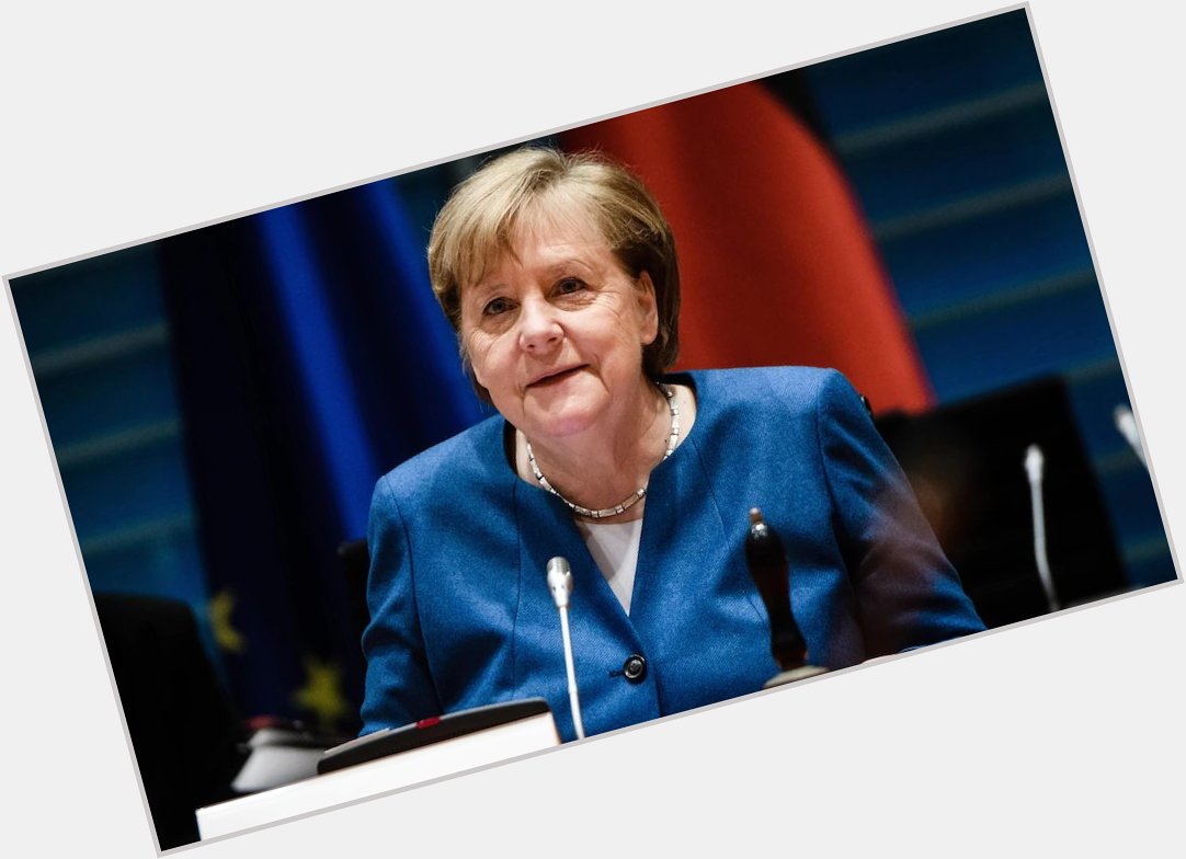 HAPPY BIRTHDAY TO YOU   17 juillet
Angela Merkel
Chancelier fédéral d\Allemagne 