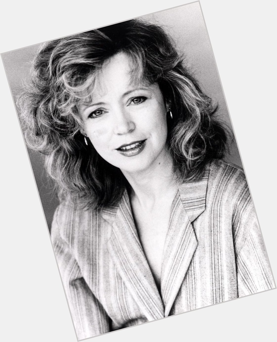 Happy Birthday to the late, lovely Angharad Rees... Known to most as Demelza in Poldark alongside Robin Ellis! Xxxx 