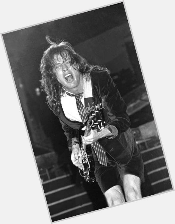 Auguri ad Angus Young! Happy birthday to you!!!! You are always the best!   