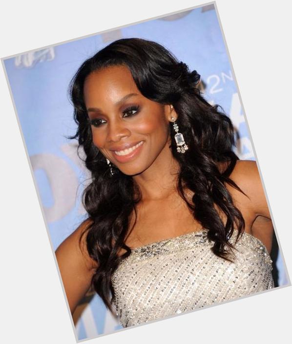 Happy Birthday to Anika Noni Rose! Disney fans will recognize her as the voice of Tiana! 