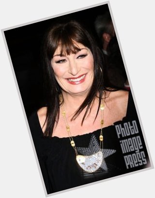 Happy Birthday Wishes to to this Hollywood Legend Anjelica Huston!       