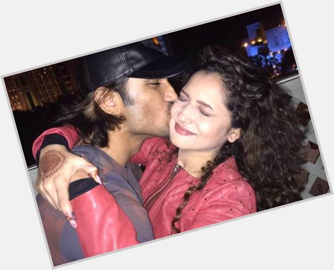 Awww! Sushant Singh Wishes Girlfriend Ankita Lokhande Happy Birthday With a Kiss -  