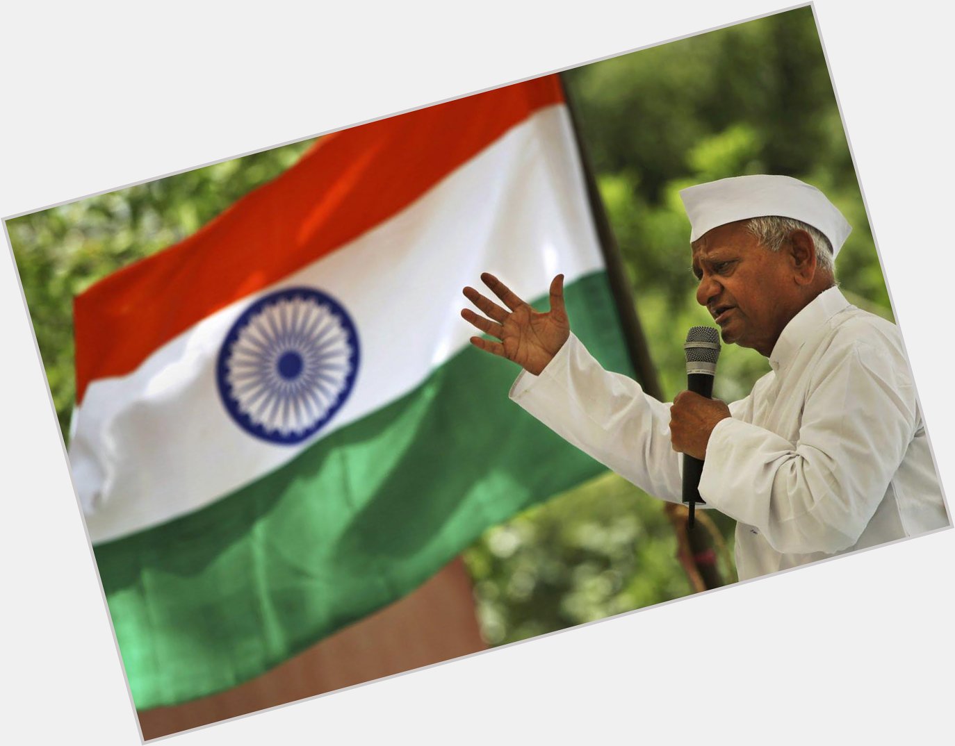 Wishing Anna Hazare a very Happy Birthday!! 