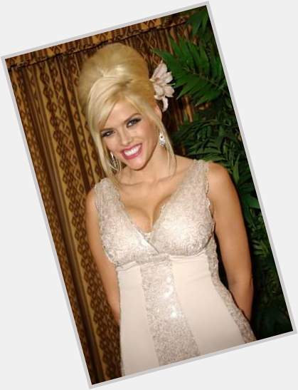 Tribute...Happy Bday! reality star /model Anna Nicole Smith  (Rip) 