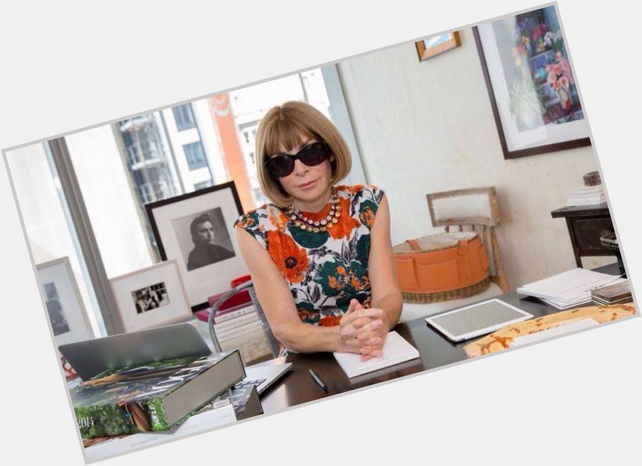 Happy Birthday Anna Wintour. Sunglasses and a bob never looked so fabulous! 