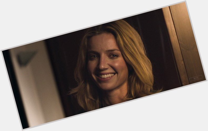 New happy birthday shot What movie is it? 5 min to answer! (5 points) [Annabelle Wallis, 33] 