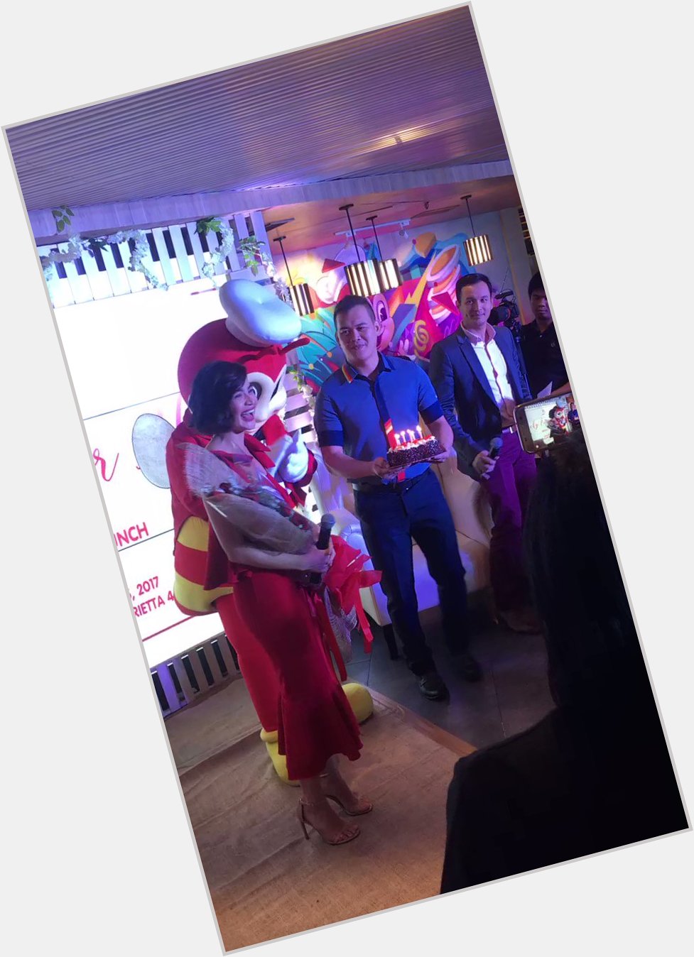Happy Birthday Anne Curtis from her Jollibee Family 
