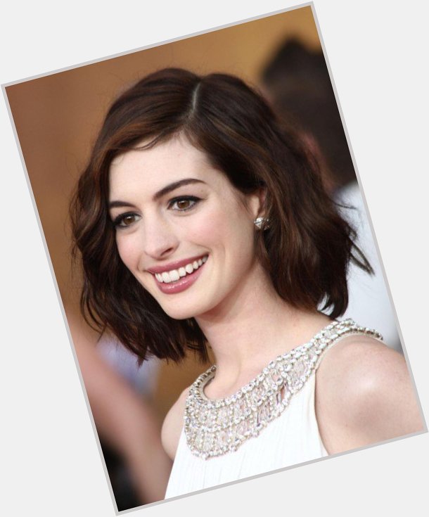 Happy Birthday Miss Anne Hathaway, 33 años, un Oscar y una buena filmografía. Congrats.
 