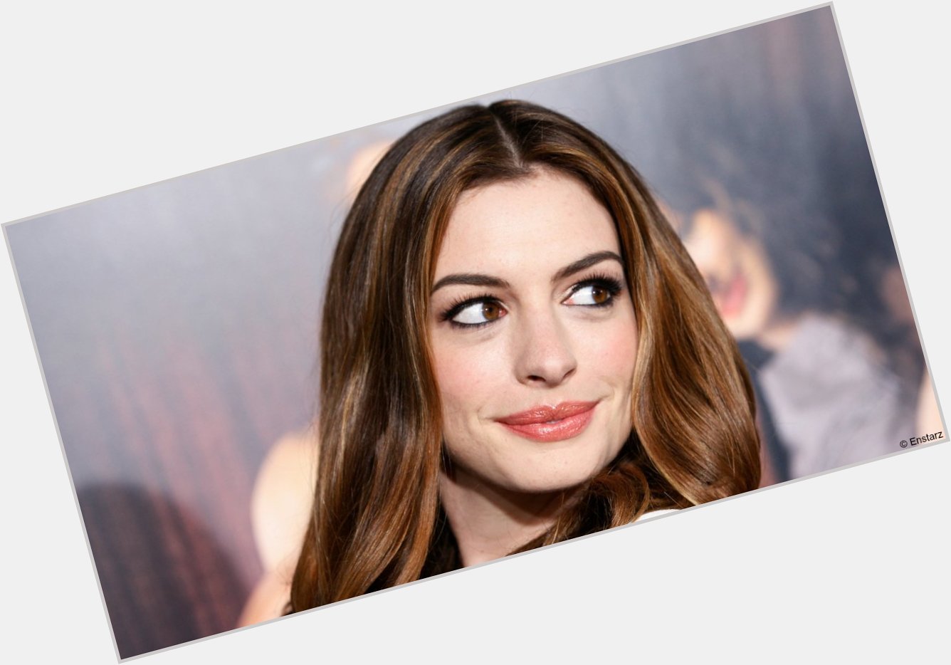 Happy Birthday Anne Hathaway!

Find out how to recreate her ICONIC looks here >>  