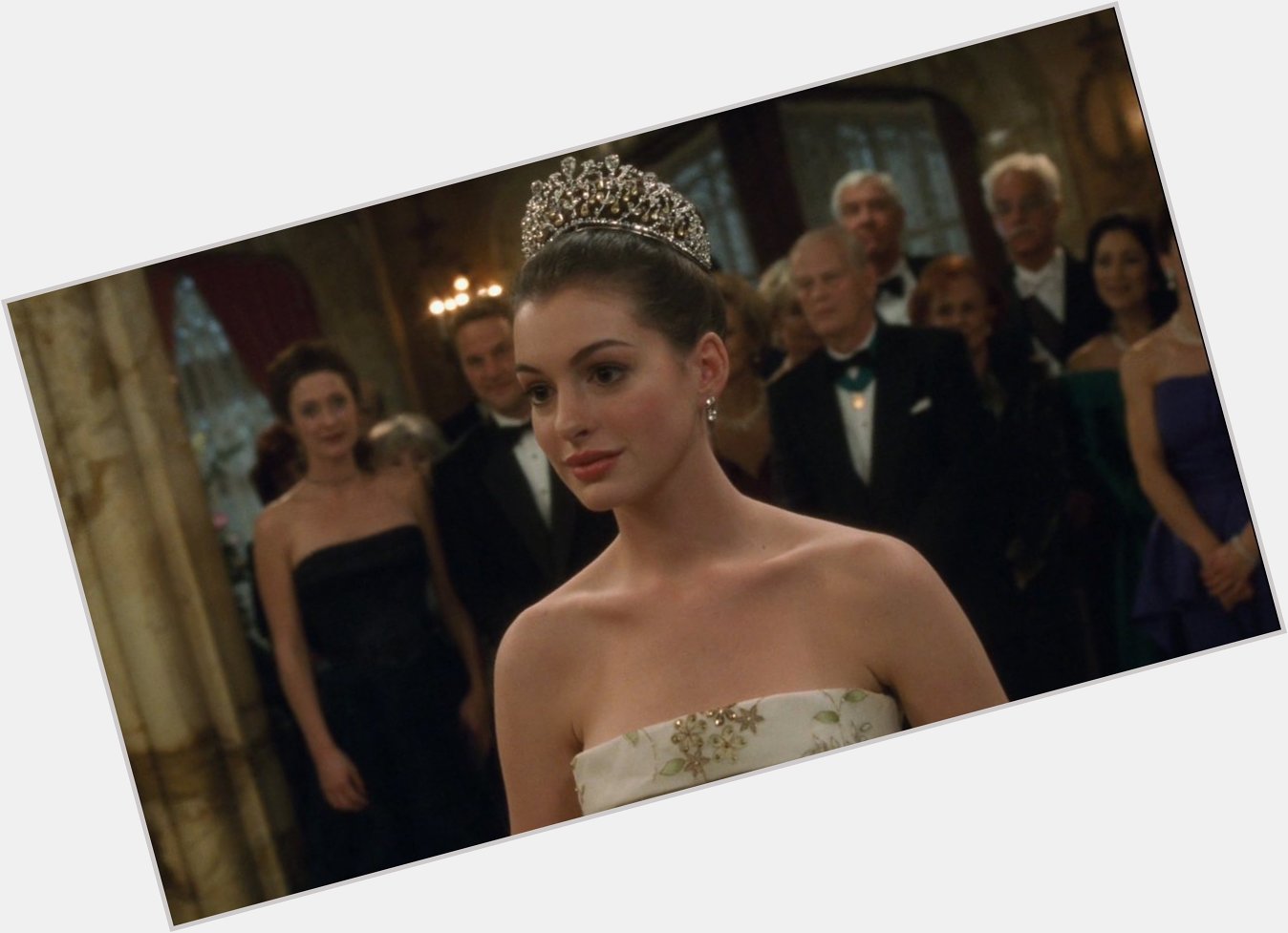 Happy birthday a la única princesa que le haría reverencia, a mi hermosa Anne Hathaway  